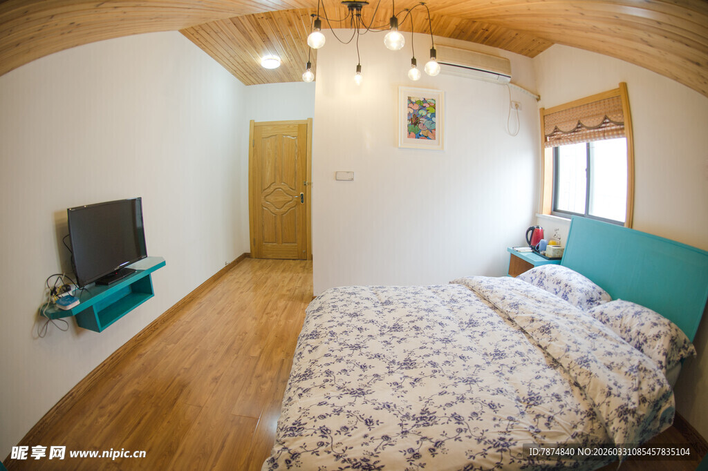 温馨简约风卧室空间