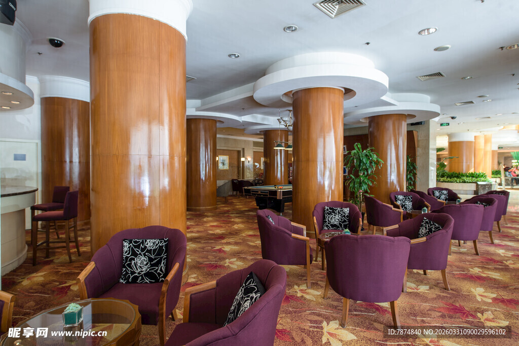 豪华酒店大堂休闲区