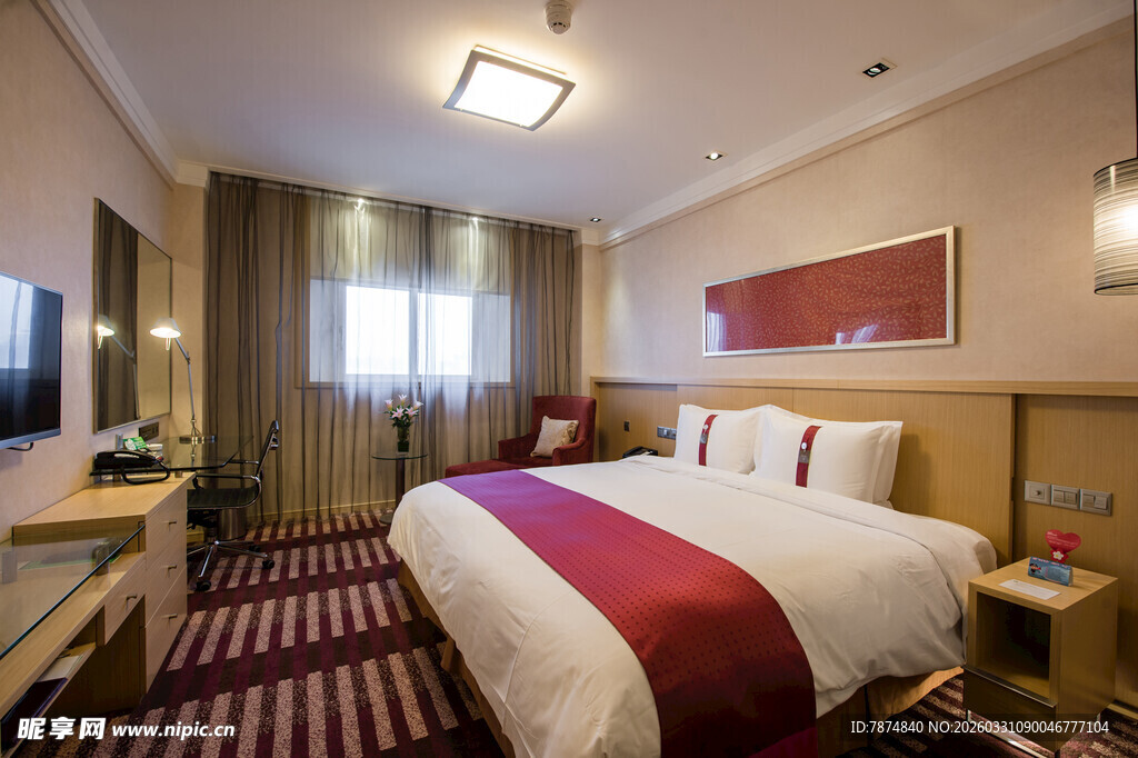 温馨舒适的酒店客房场景