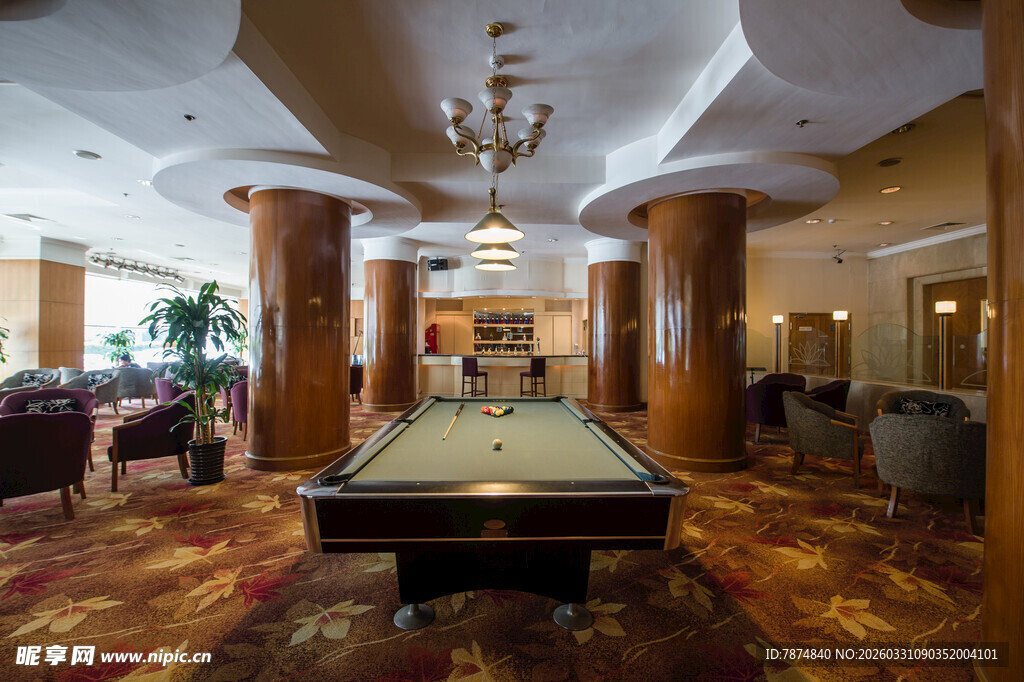豪华室内台球厅优雅场景