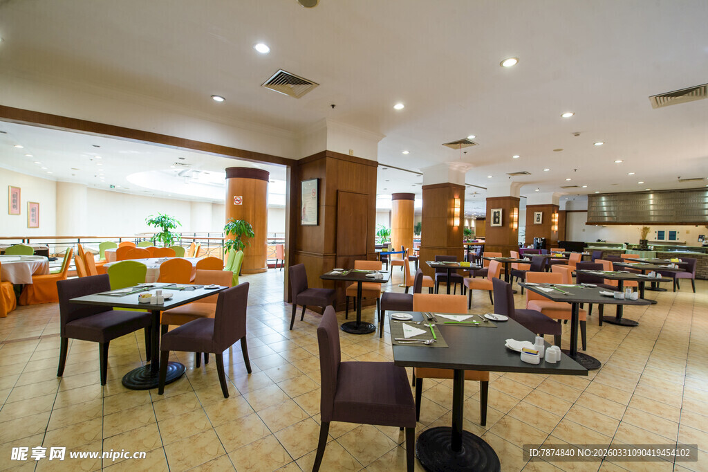 餐厅内部优雅餐饮环境