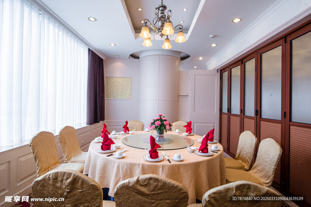 优雅精致的中式宴会包间