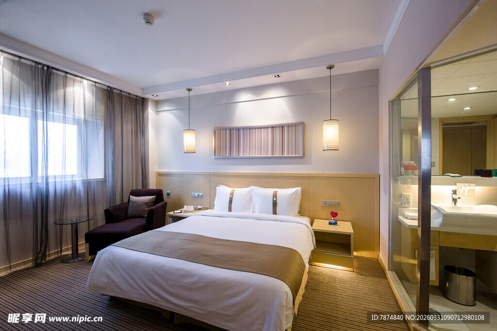 现代简约风格的温馨卧室