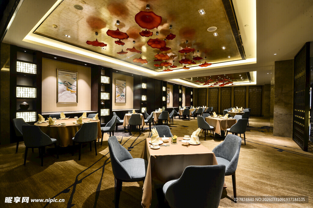 中式典雅餐厅室内场景