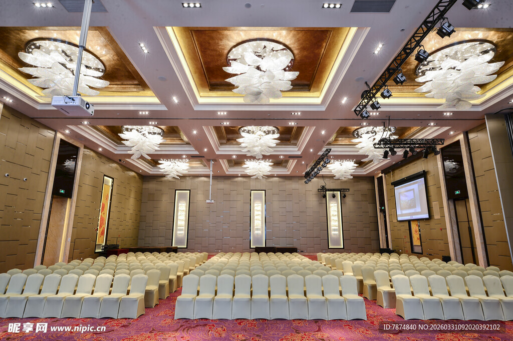 豪华宽敞的大型会议场地