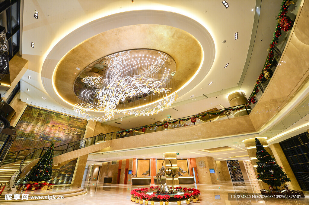豪华商场内部绚丽景观