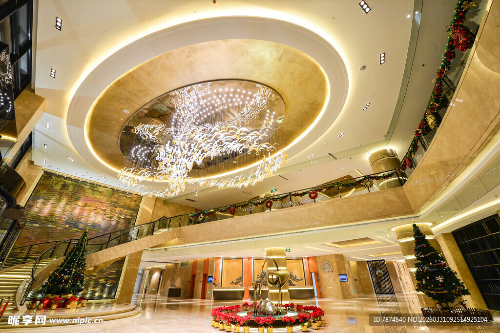 商场华丽中庭景观