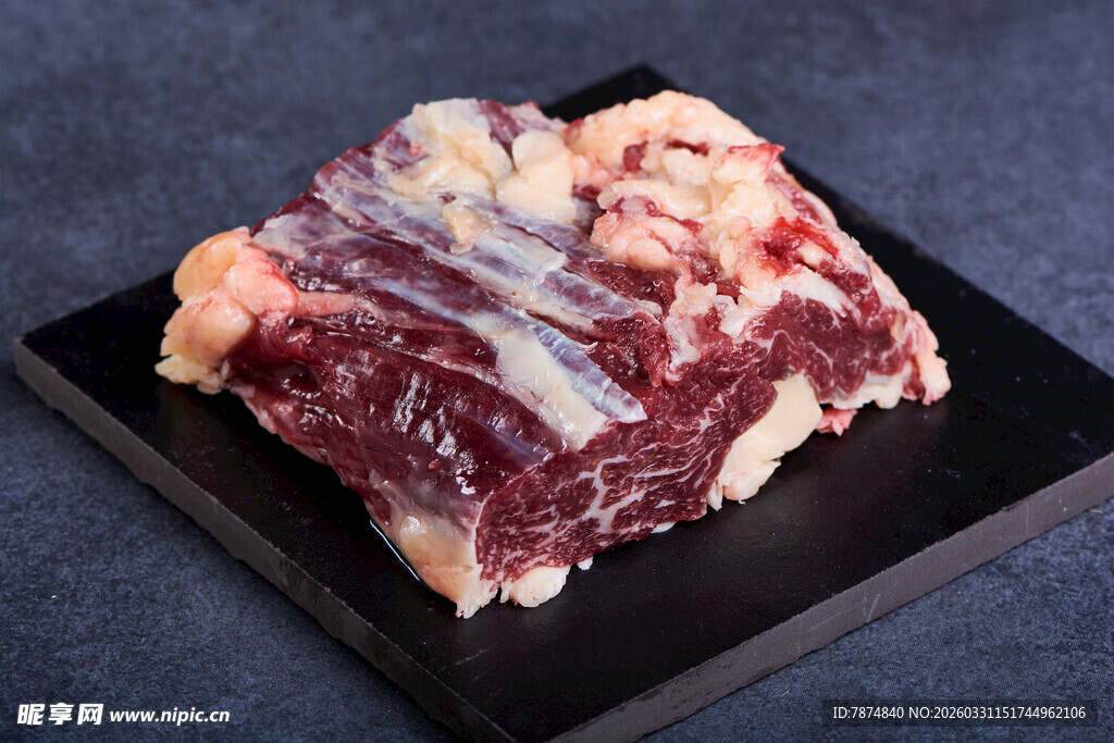 新鲜生牛肉 纹理诱人