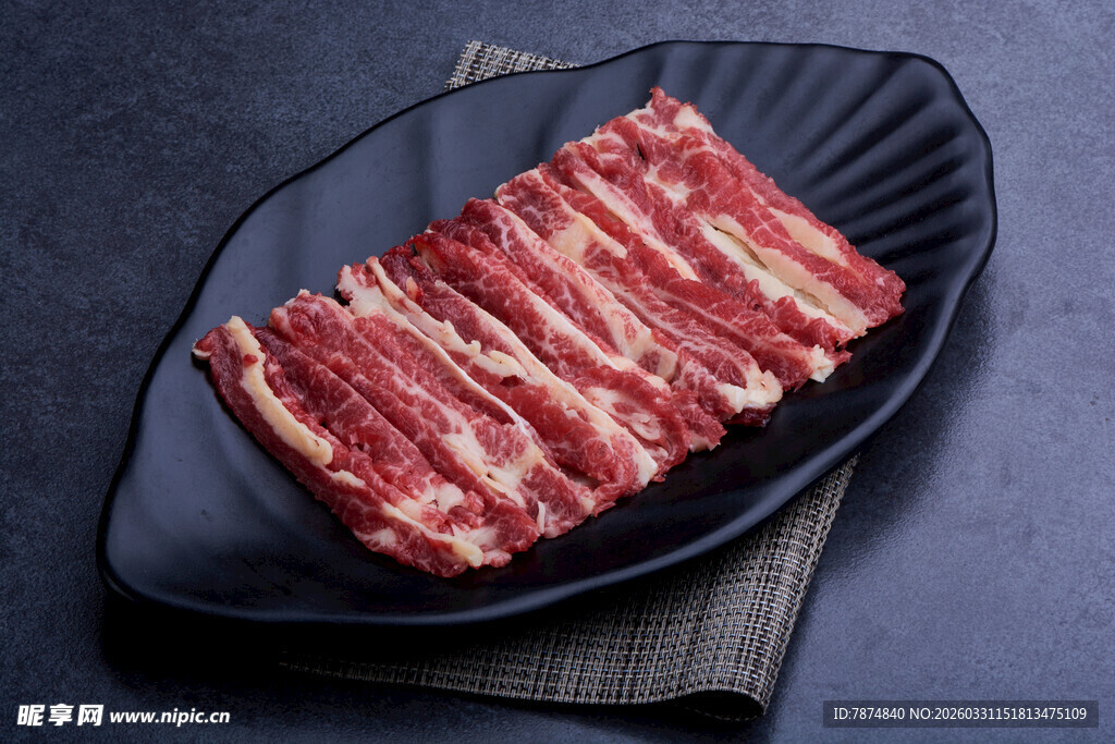 美味鲜切肥牛片