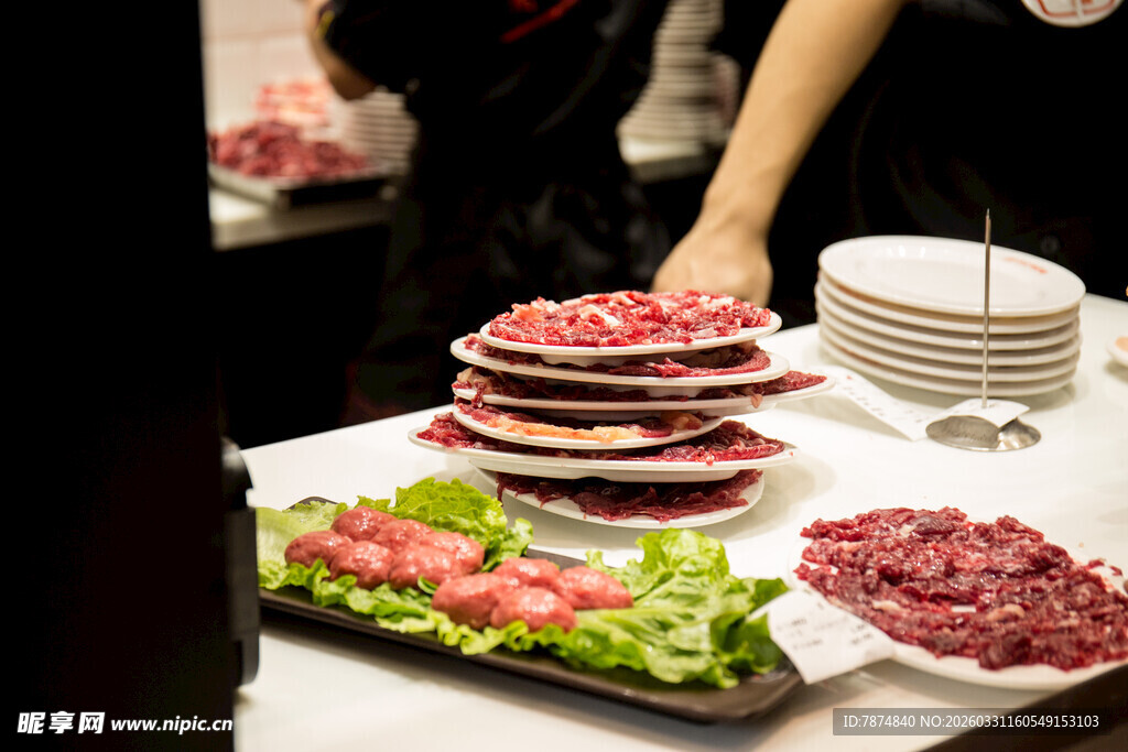 新鲜牛肉食材展示