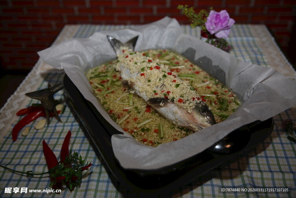 美味烤盘菜肴 香气诱人