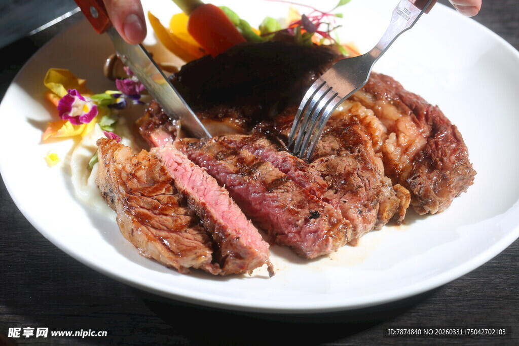 美味多汁的牛排特写