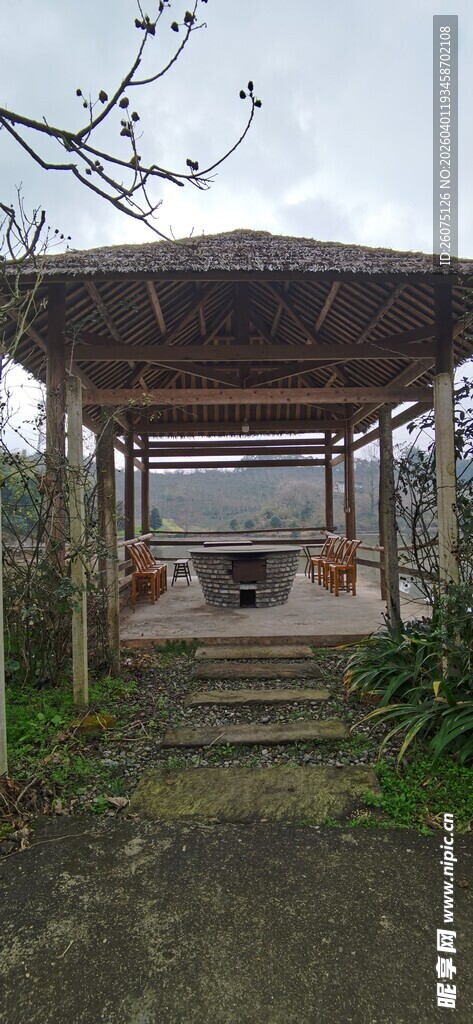 户外木质凉亭景观