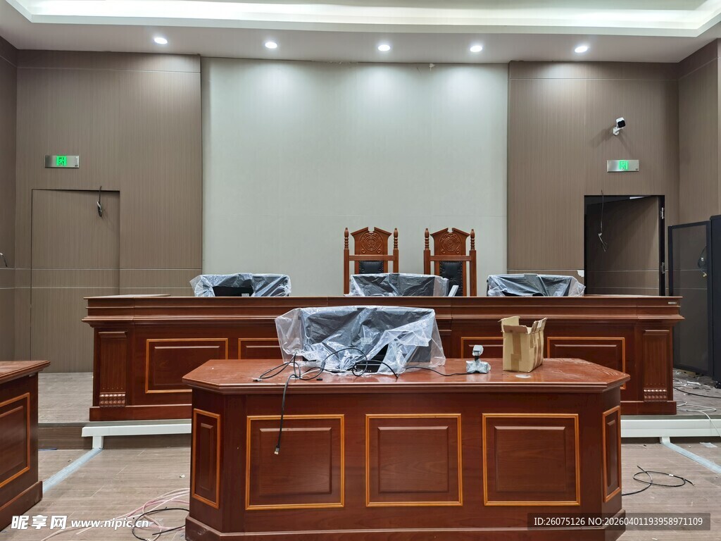 豪华会议室办公桌椅展示