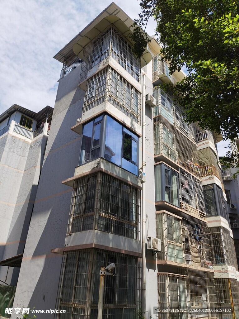 现代风格多层居民住宅楼