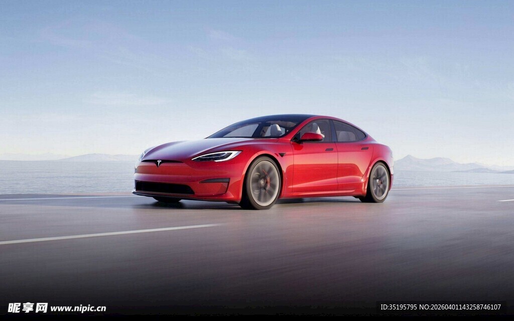 红色跑车驰骋开阔道路