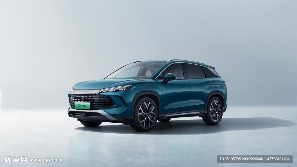 时尚蓝色SUV汽车展示