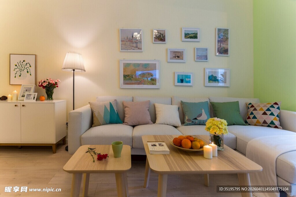 温馨简约风客厅一角