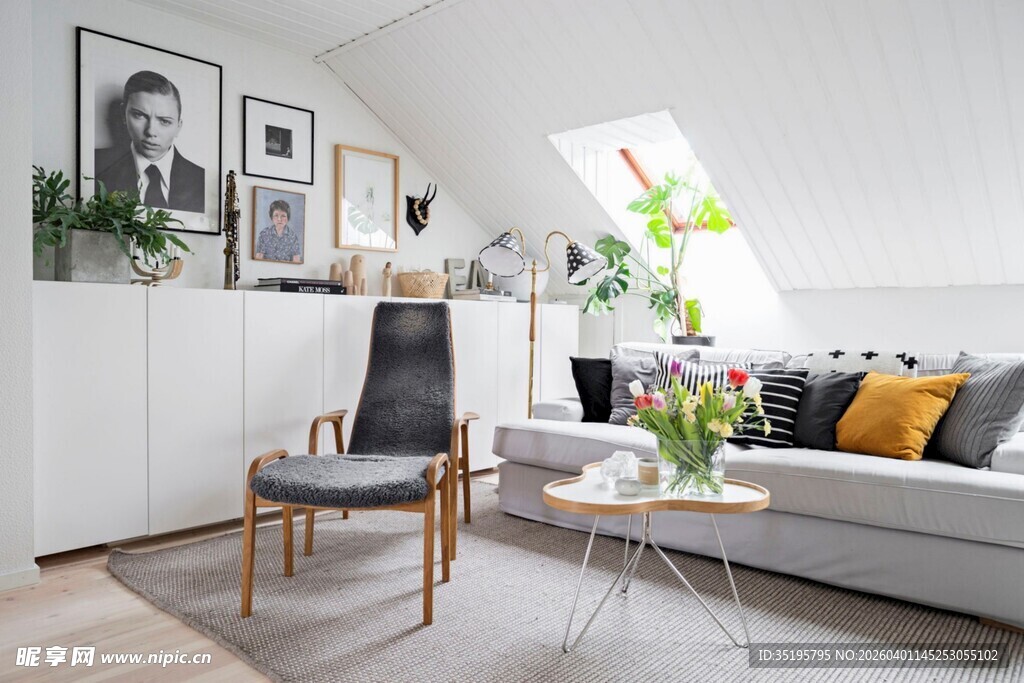 现代简约风客厅一角