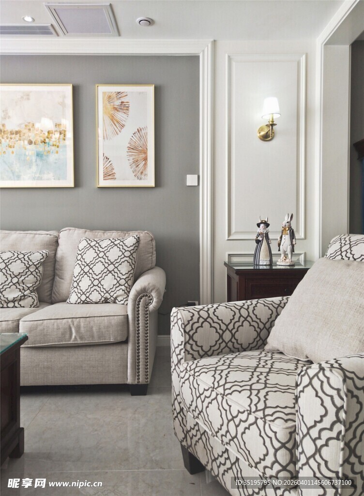 现代简约风客厅家居布置