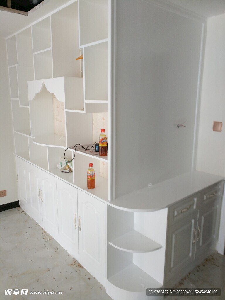 简约白色定制家居组合