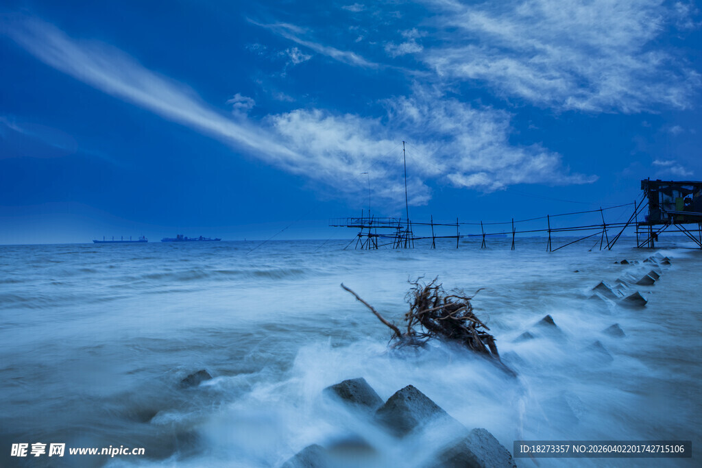 大海海浪