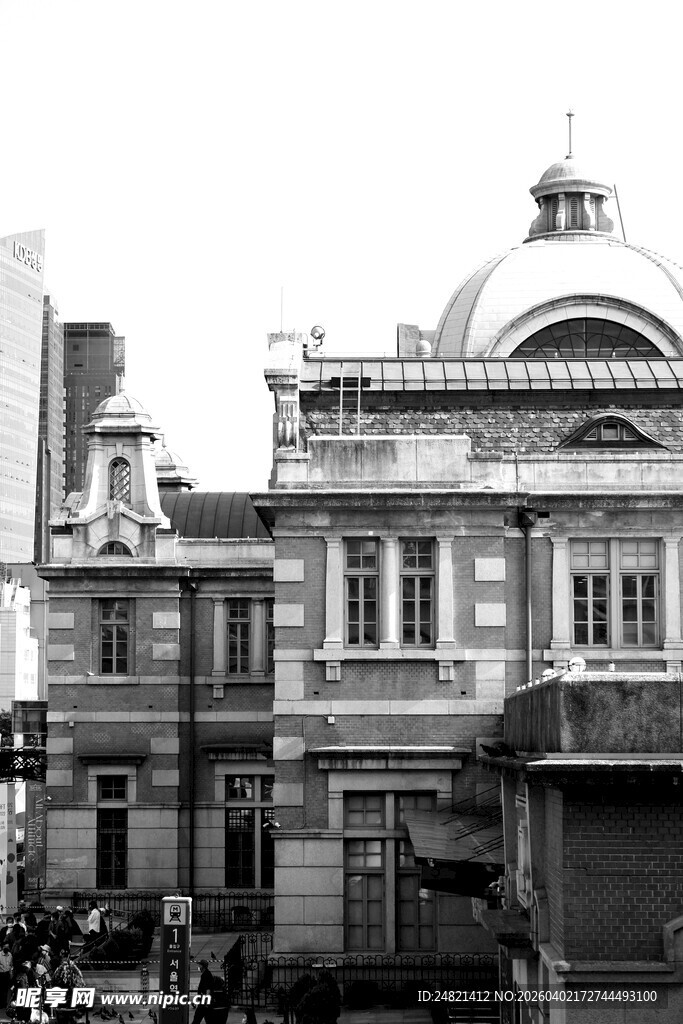 复古风格的欧式建筑外观