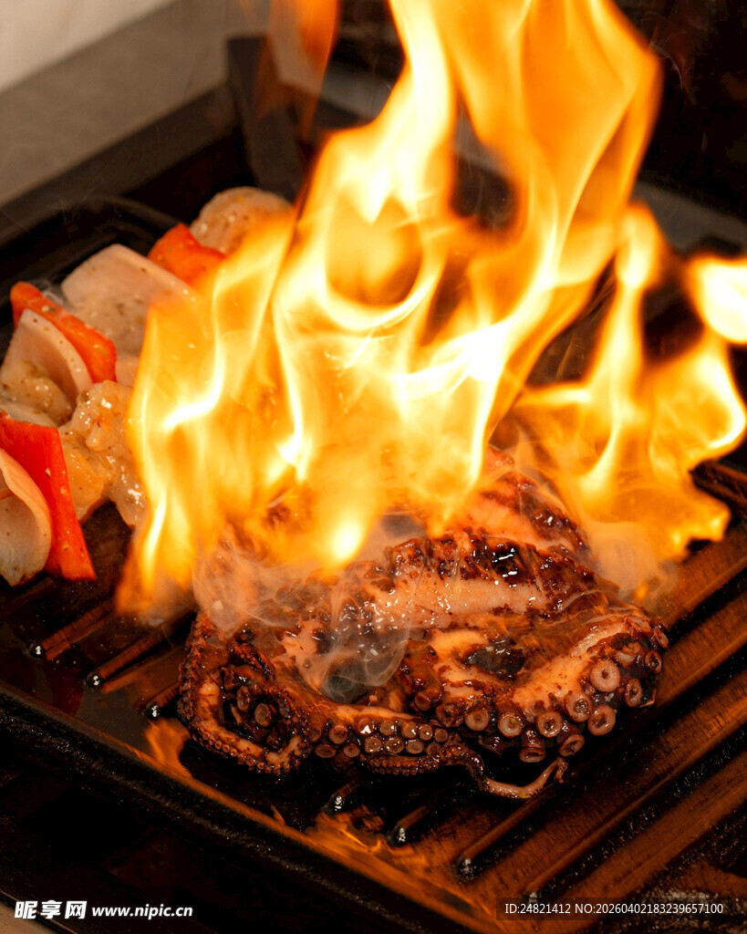 火焰上的美味烤肉盛宴