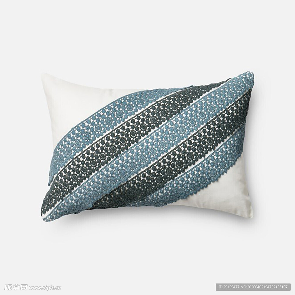 蓝灰条纹抱枕