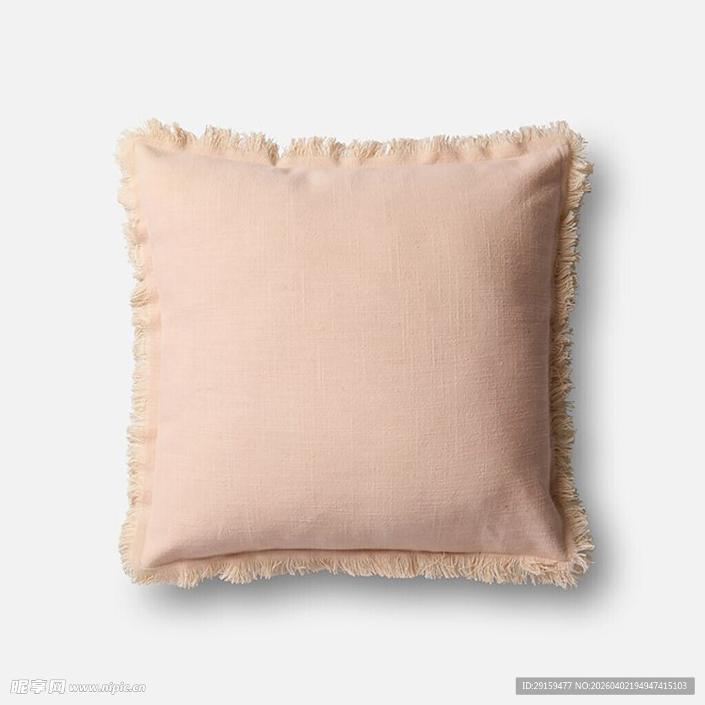 浅粉色流苏边装饰抱枕
