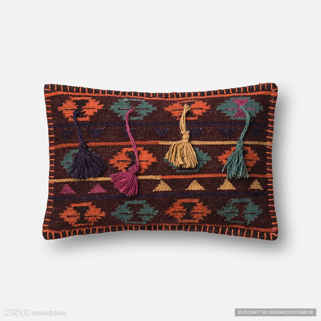 民族风刺绣抱枕