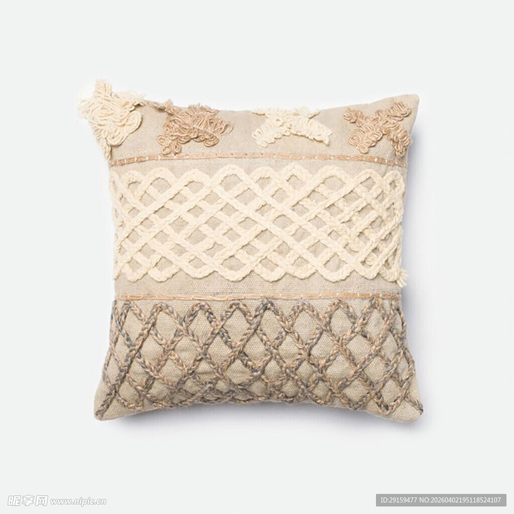 米色蕾丝拼接装饰抱枕