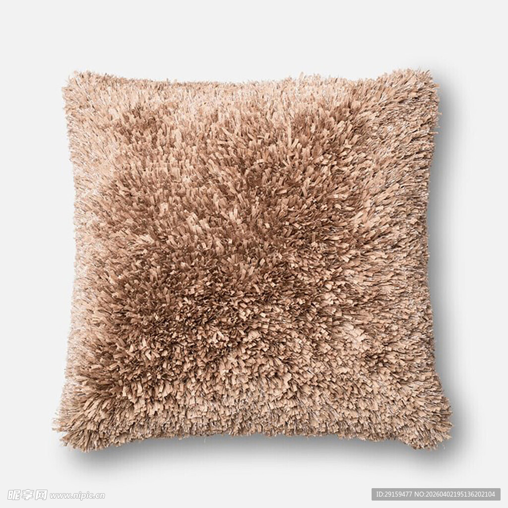 棕色毛绒抱枕
