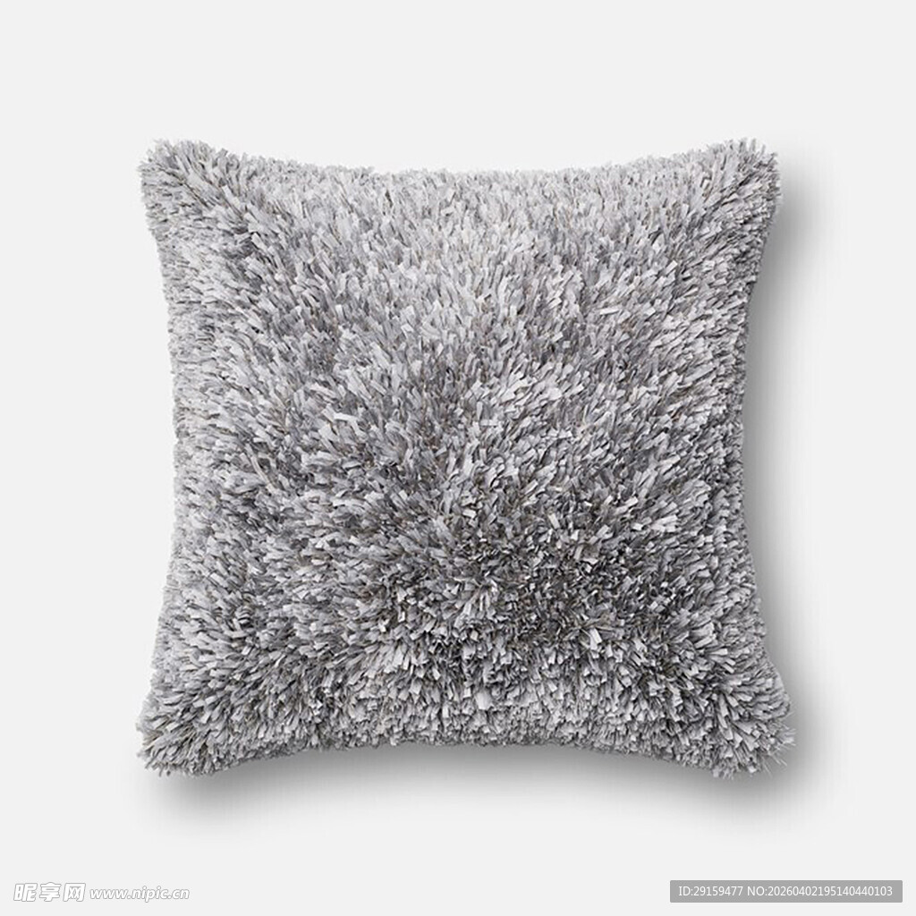 灰色毛绒抱枕