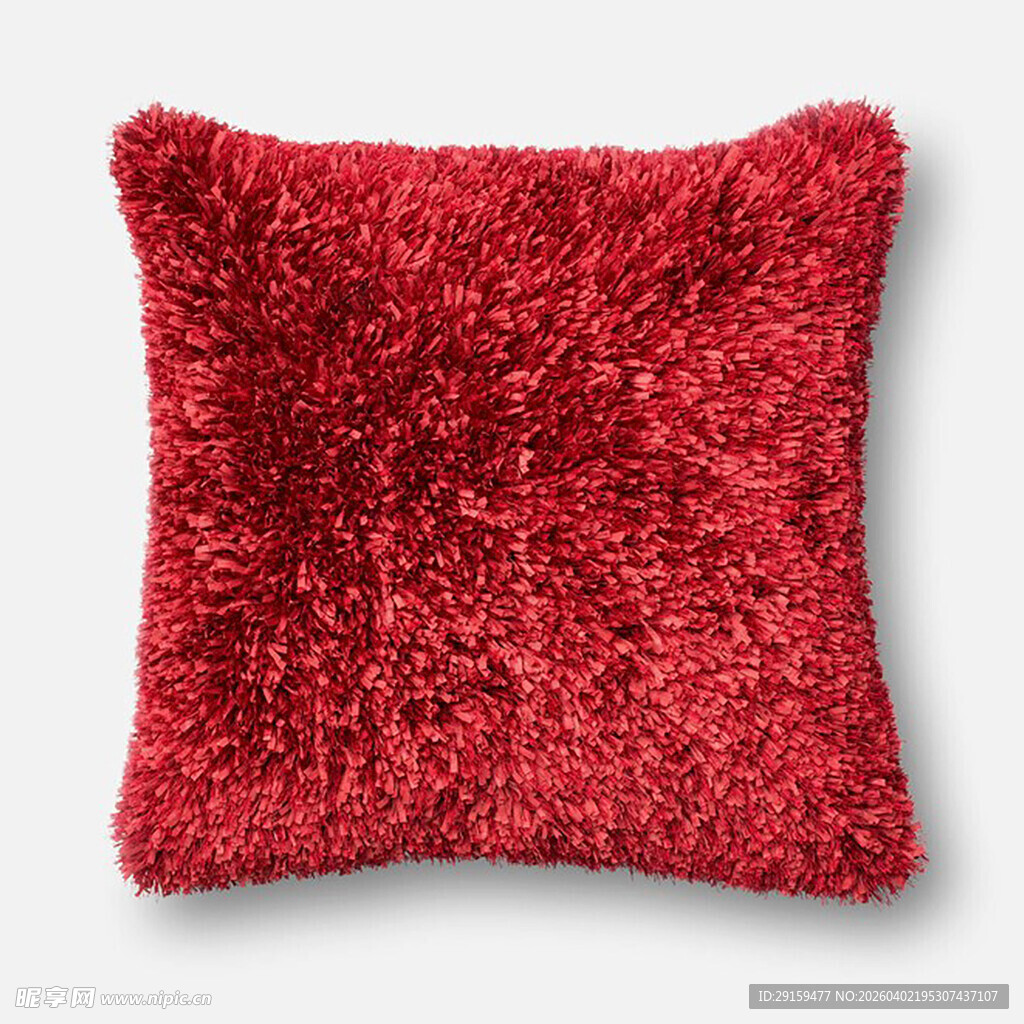 红色毛绒抱枕