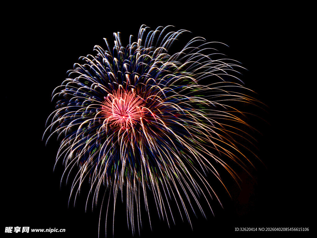 绚丽烟花夜空绽放