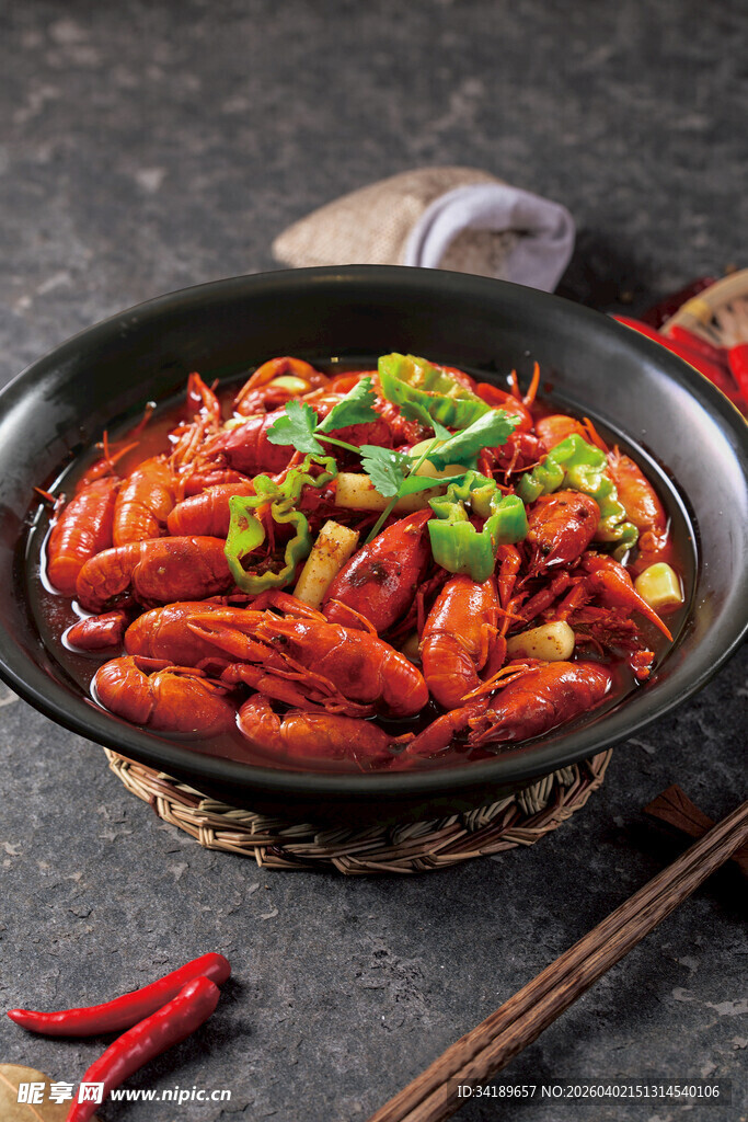 红烧小龙虾