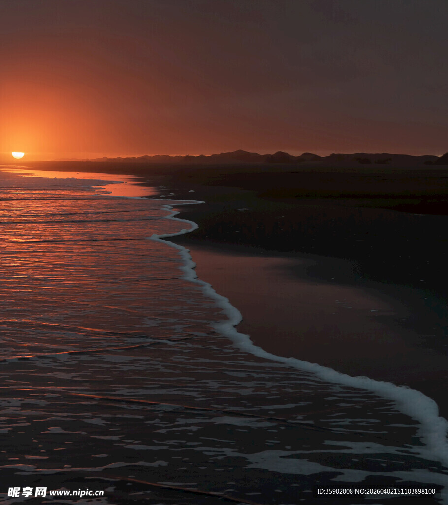 夕阳下的海边浪漫景致