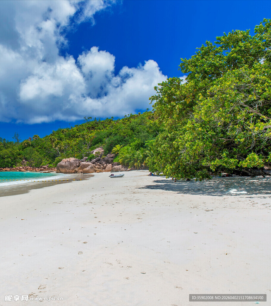 美丽热带沙滩风光