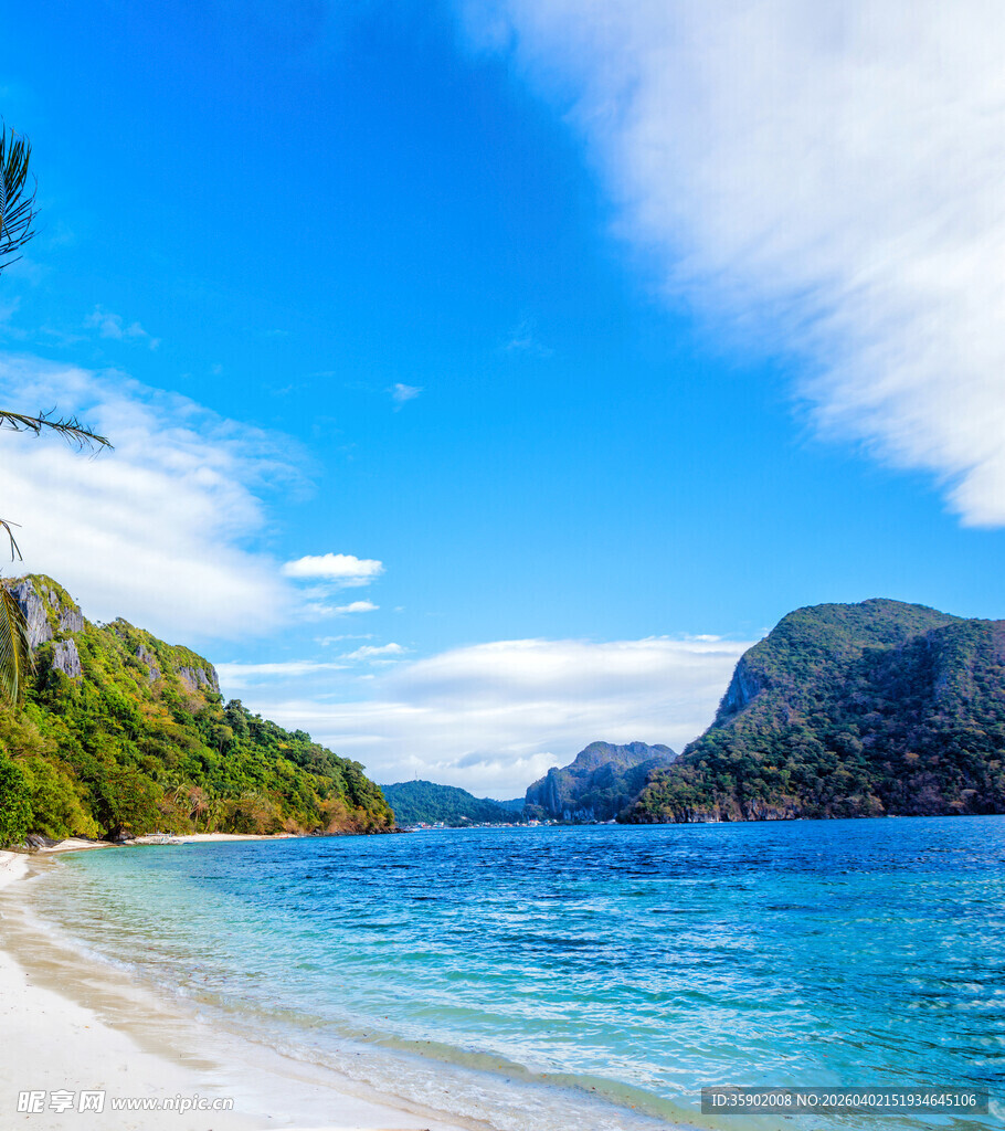 美丽海滨风光山海相依