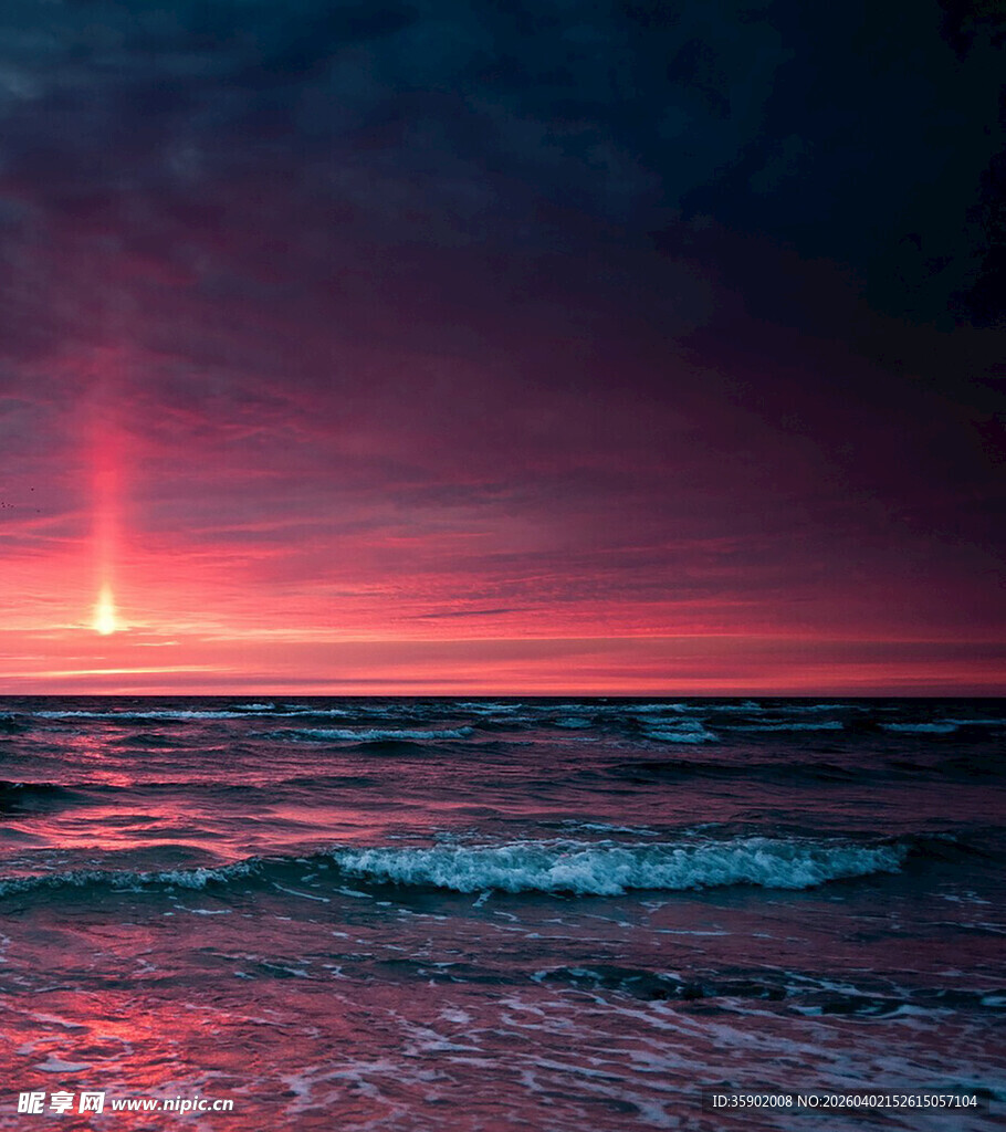 海上绚丽日出美景
