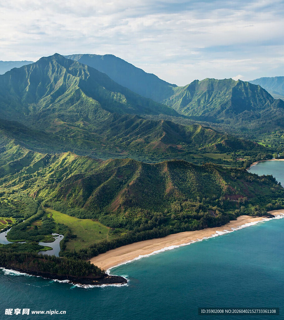 山海相依的美丽海滨风光