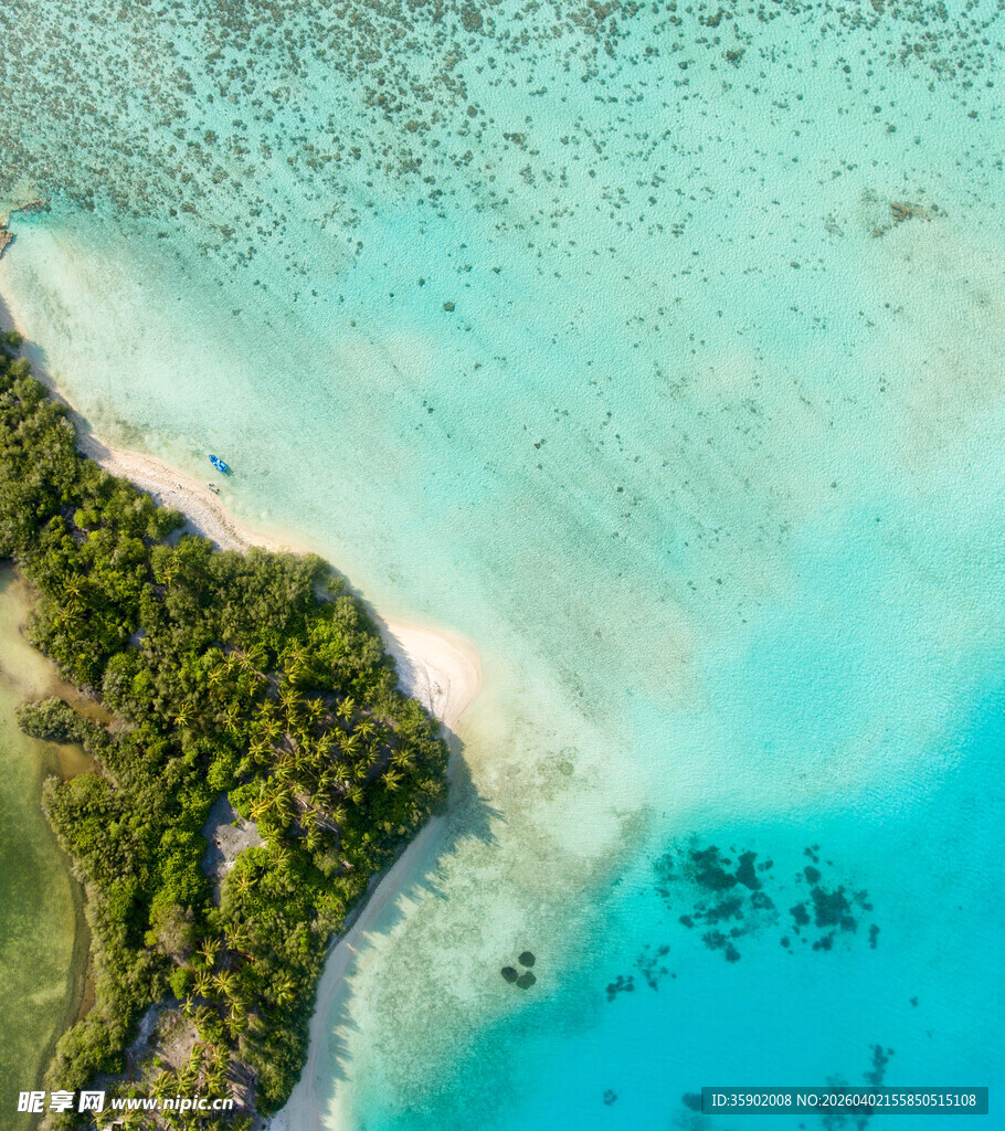 海岛蓝湾美景