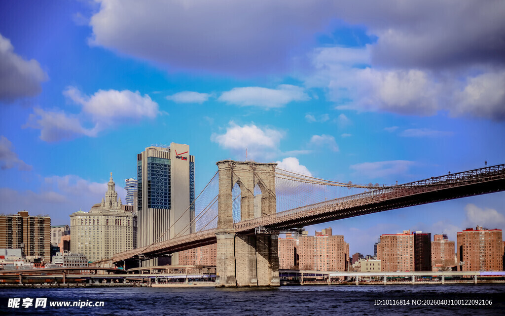 布鲁克林大桥