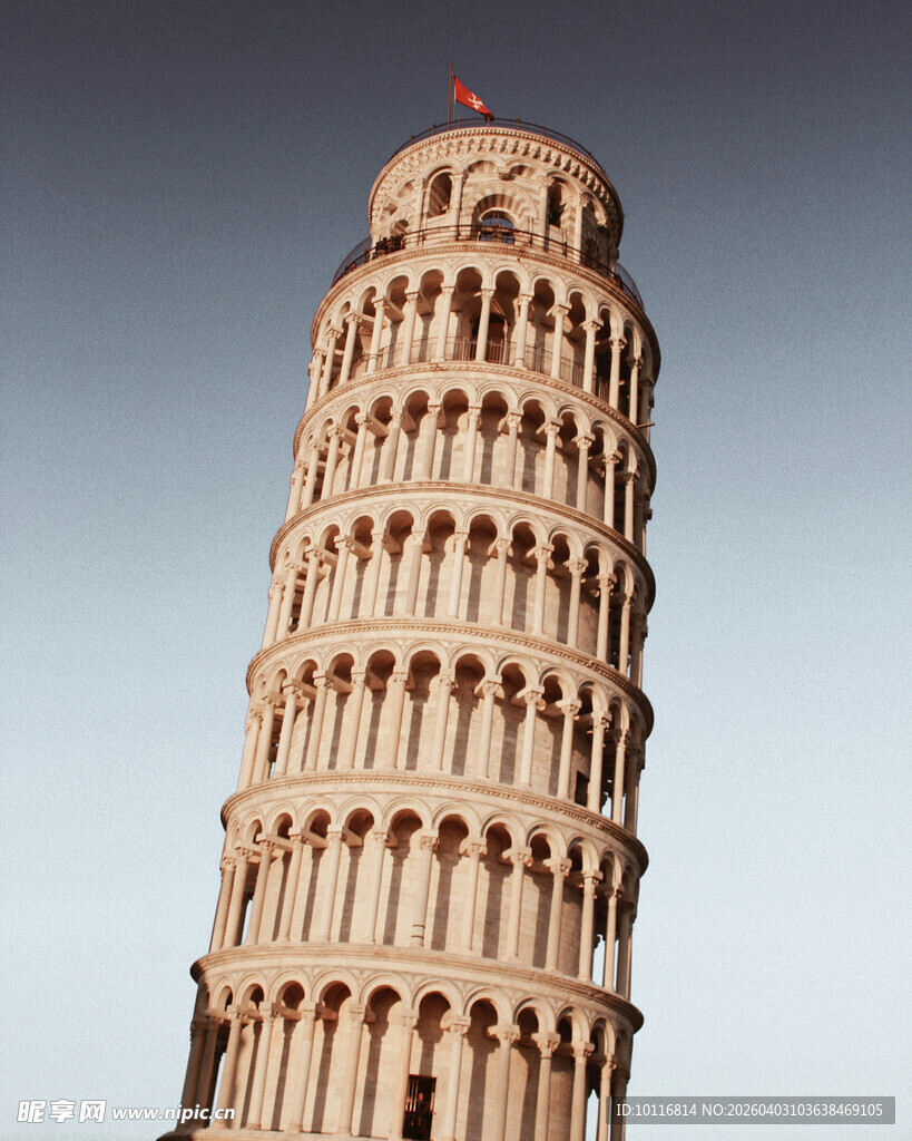 比萨斜塔