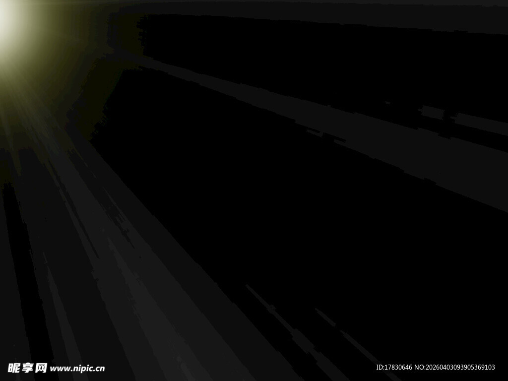 光线穿透黑暗隧道