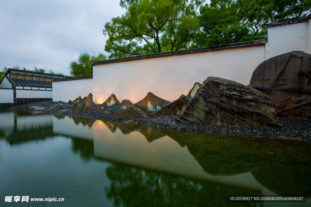 苏州博物馆苏派建筑园林庭院风光