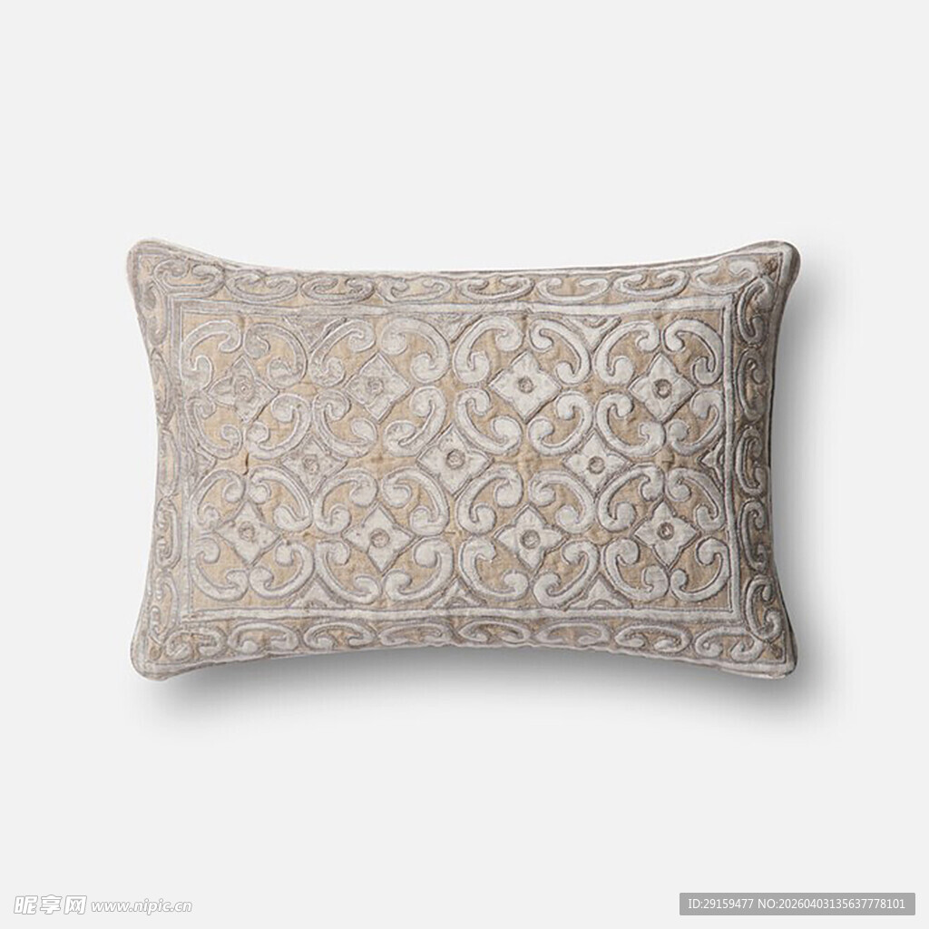 花纹装饰长形抱枕
