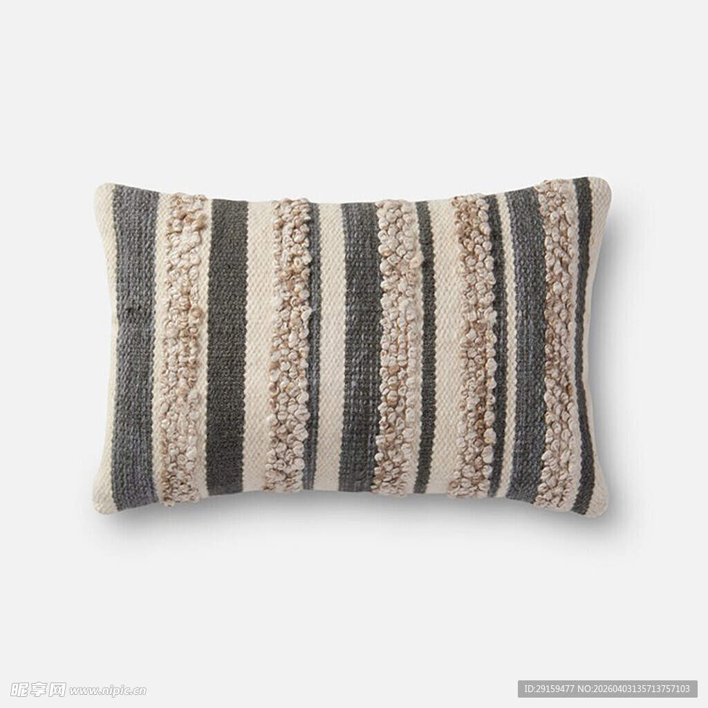 条纹装饰抱枕