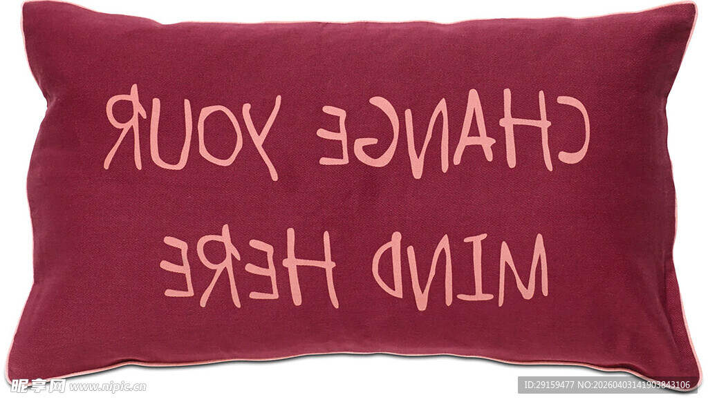 红色字母抱枕